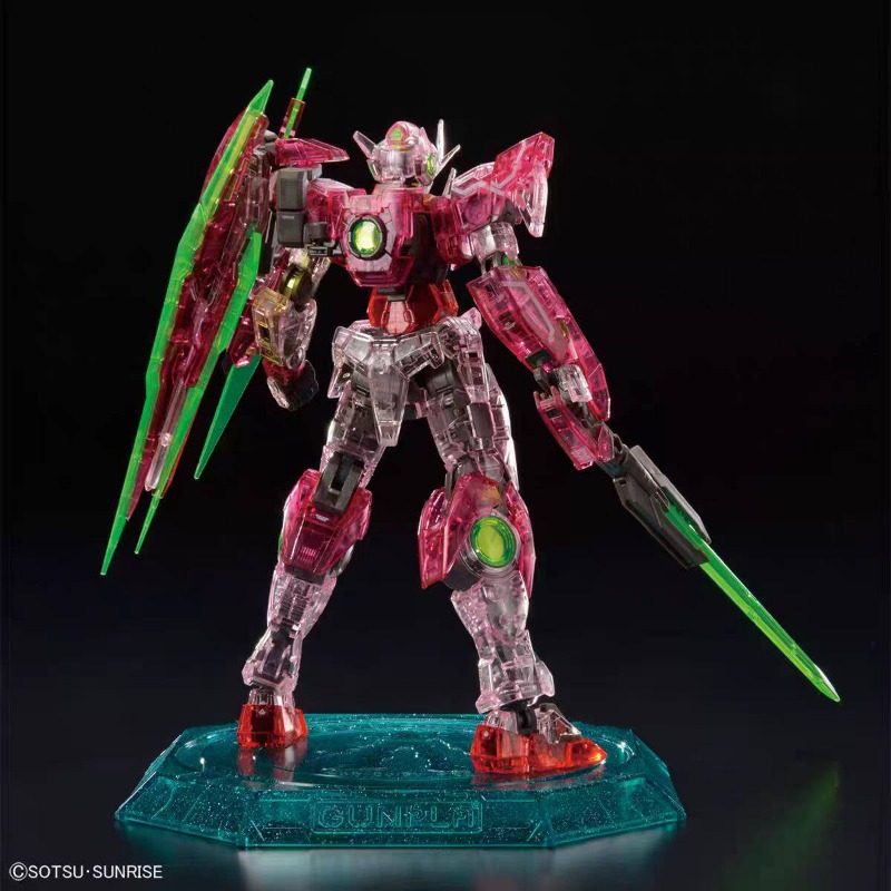 バンダイ純正ガンダム RG 1/144 アニメ 00 QAN - Bandai Model Gundam Rg のレビューと価格