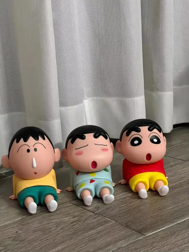 クレヨンしんちゃんのアニメフィギュア、スマホスタンド、かわい - Vinyl Figure Blank のレビューと価格